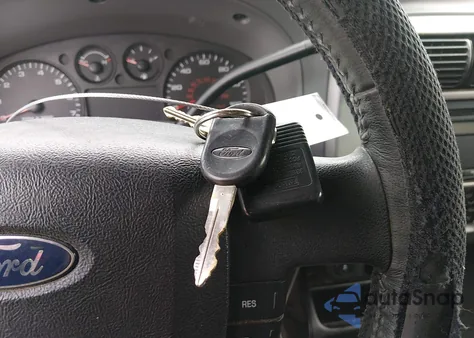 2011 Ford Ranger Xlt из США, поврежденный, VIN 1FTKR1EE5BPA62884